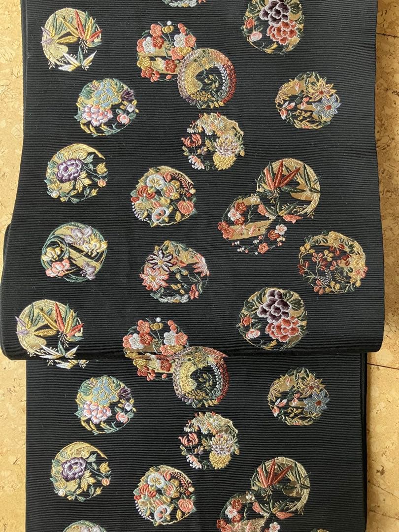 黒地に多彩な扇子模様 袋帯