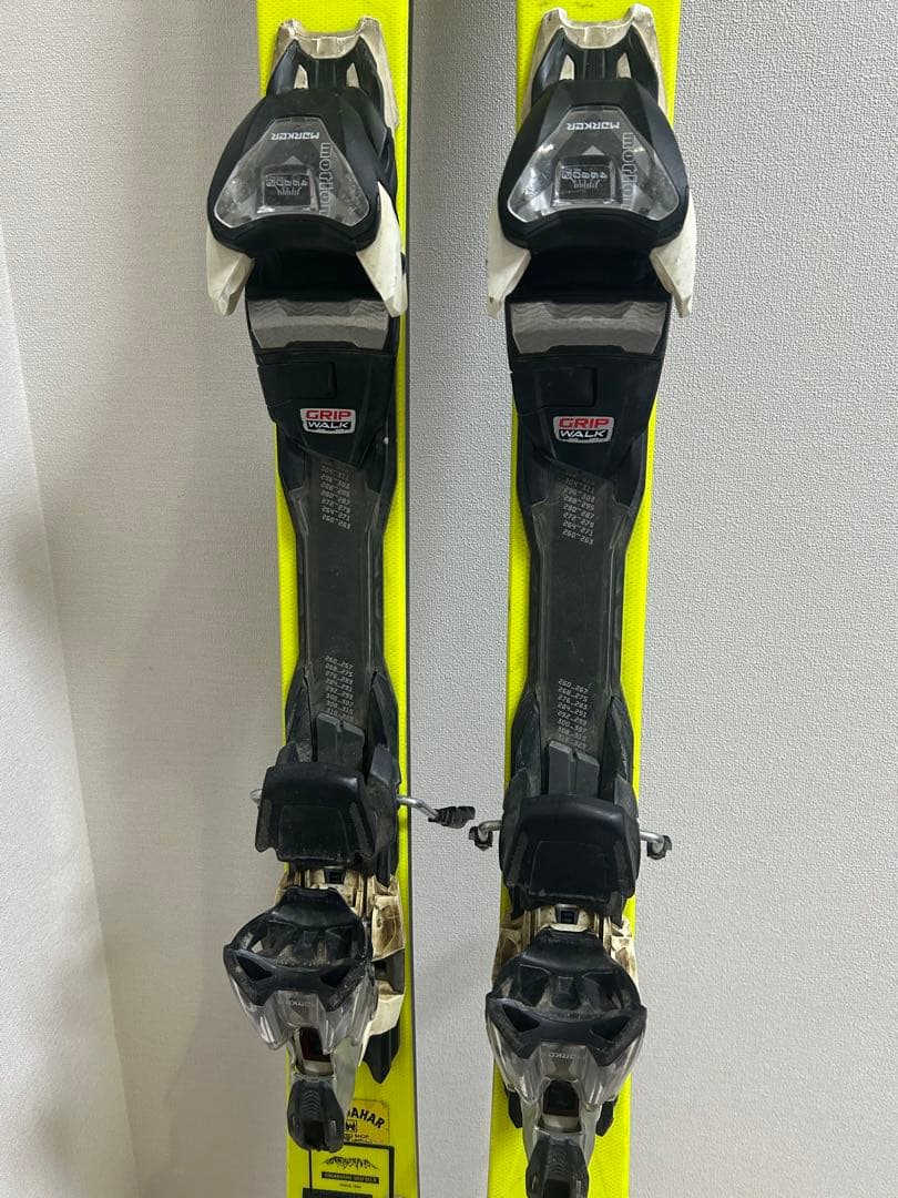 フォルクル　レースタイガー SC スキー板