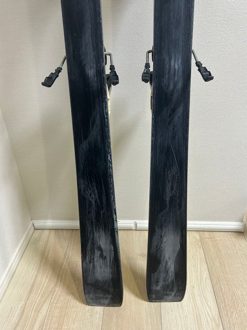 フォルクル　レースタイガー SC スキー板