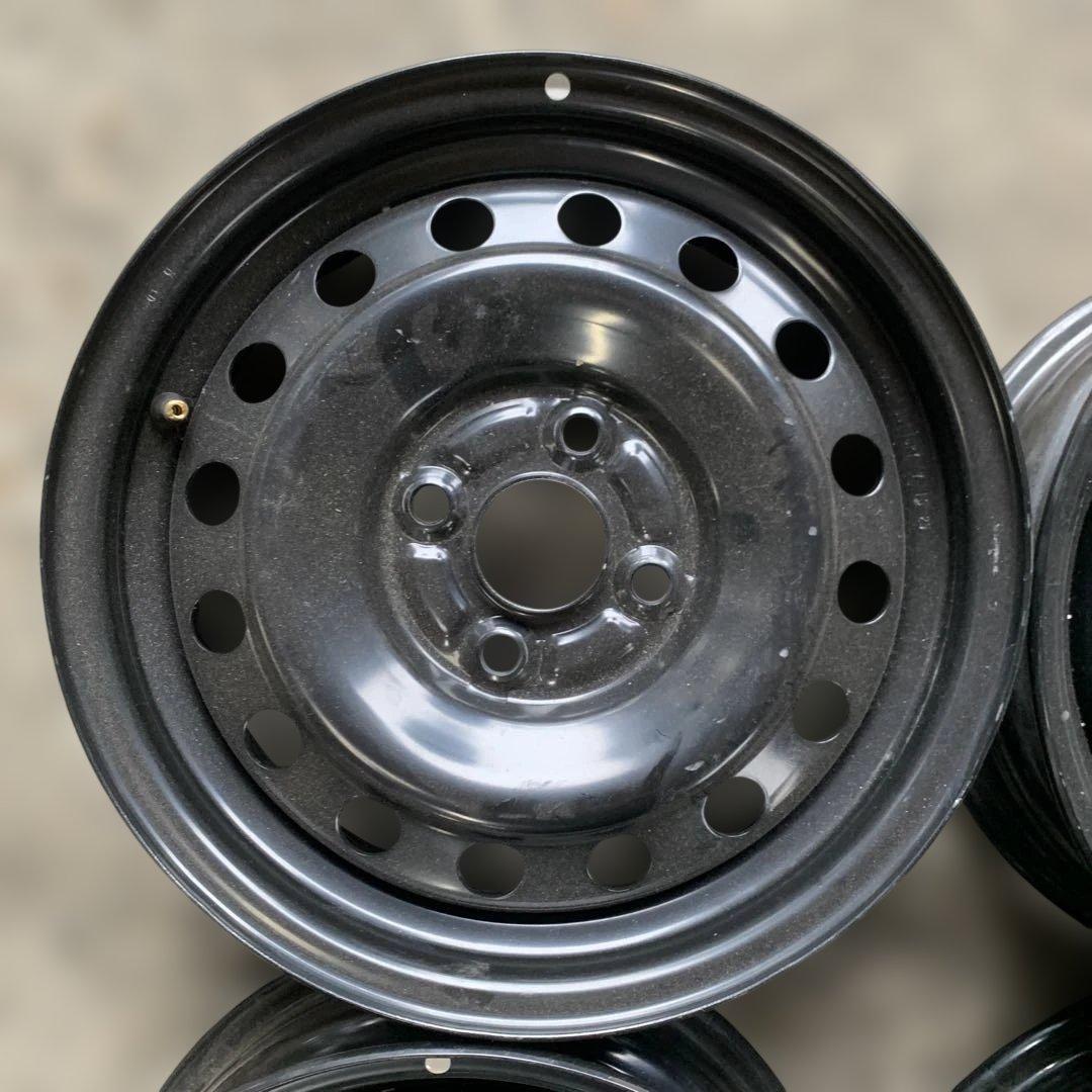 新車外し　スチールホイール 14インチ 5J （青818）