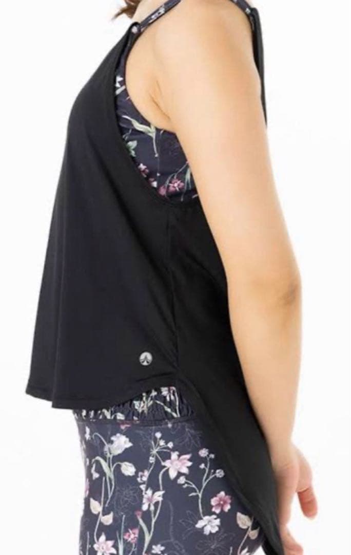 SUKALA 美品ボタニカルシャーリングレギンスカバータンクセットM