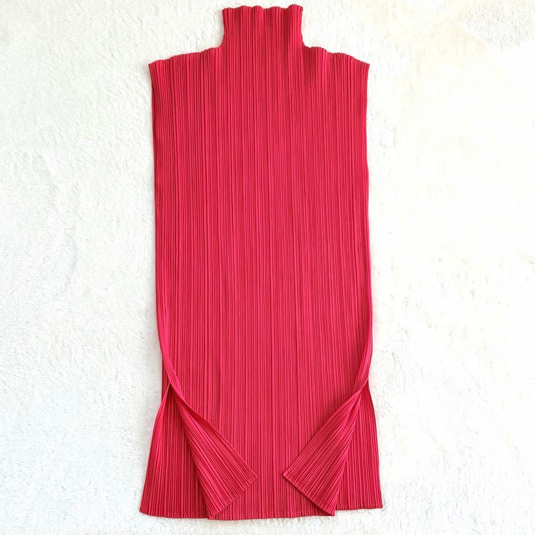 未使用級✨プリーツプリーズ 華やかハイネック 半袖チュニック スリット 朱色 ３