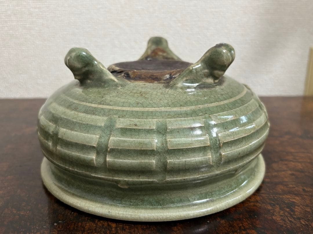 完品!　明時代　龍泉窯青磁香炉　七官青磁 　　(検)唐物 中国古玩 骨董 香爐
