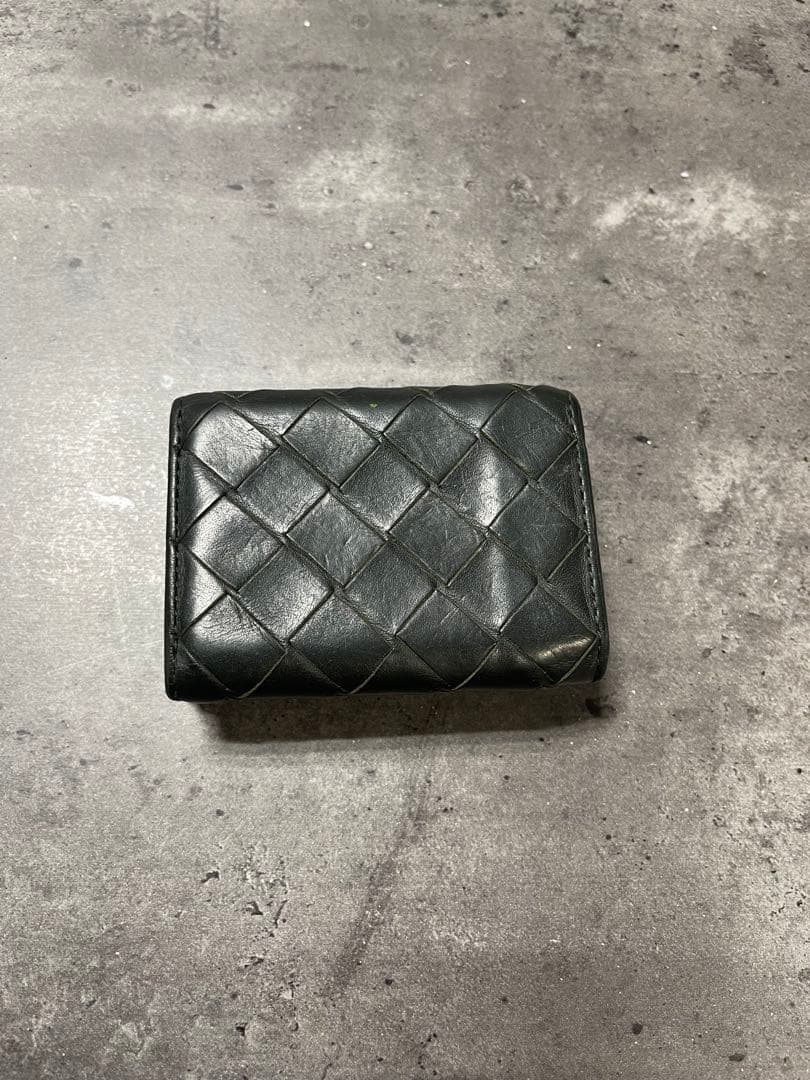 ボッテガ　三つ折り　イントレチャート　レザー　ブラック　グリーン