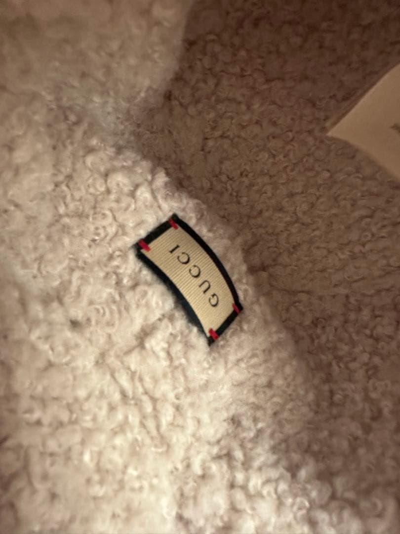 5*6様 GUCCI もこもこ ボア素材 GGパターン バケットハット