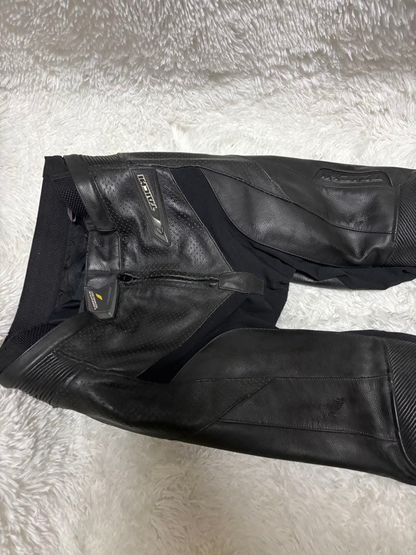 RS タイチ　RS TAICHI　パンチングレザーパンツプロテクター牛革Lサイズ