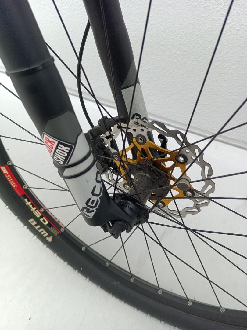 Specialized Camber Elite 2011モデル