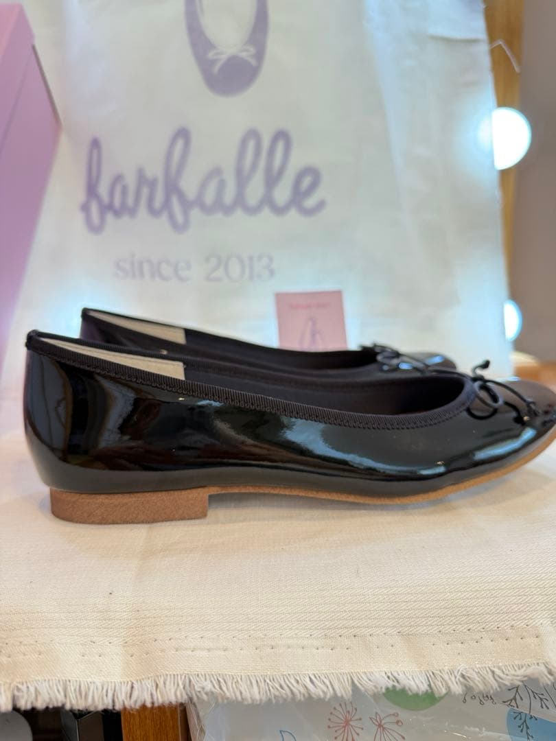 ✨美品✨barballe ファルファーレ エナメル パンプス 23cm