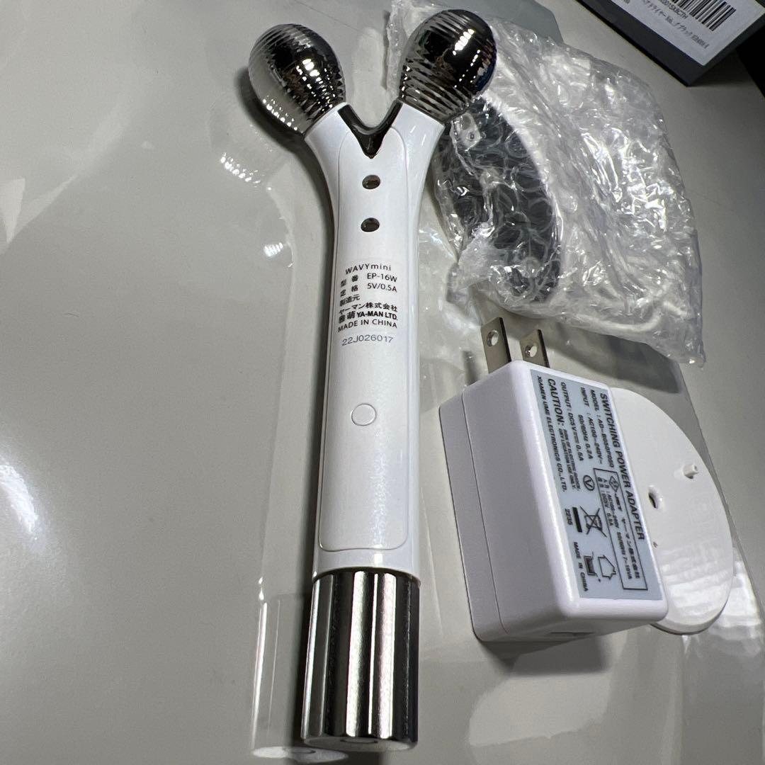 G485 ヤーマン 美顔器 ウェイビー ミニ ローラー EP16W ホワイト