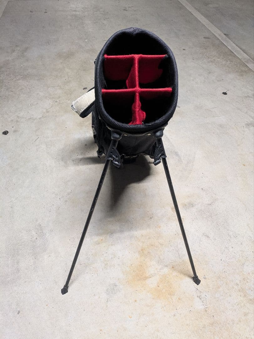 キャディバッグ　DUNLOPスリクソン　スタンド式　軽量