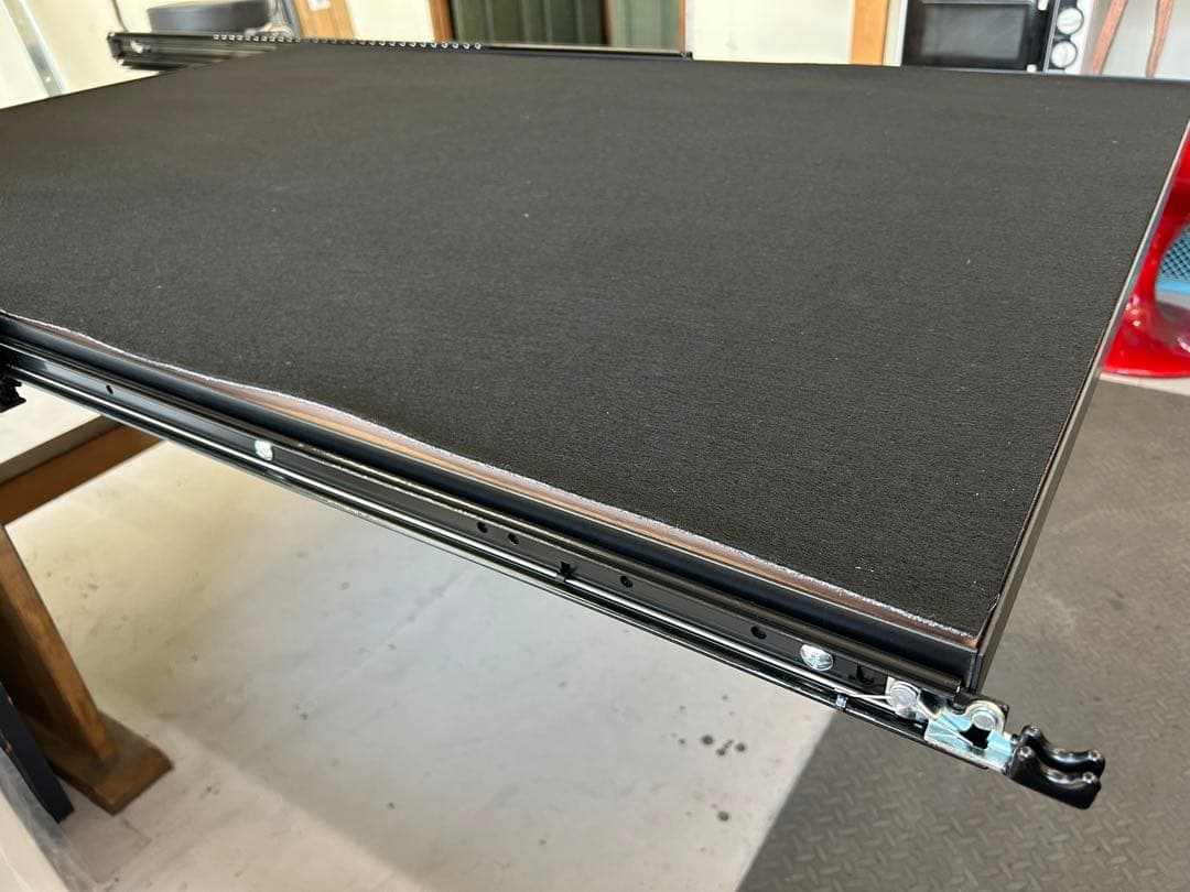 shinのページ ハイエーススライドフロア黒レール黒フェルト引手ポール