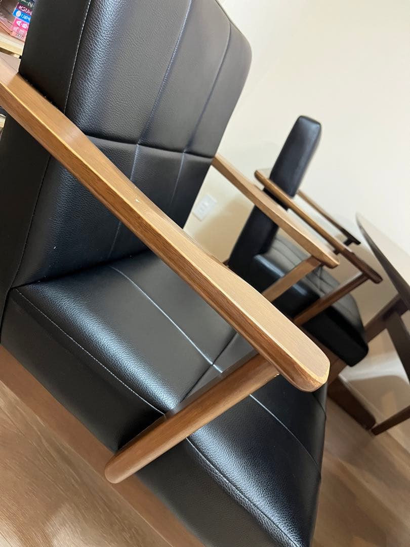 ダイニングチェア 黒 合成皮革