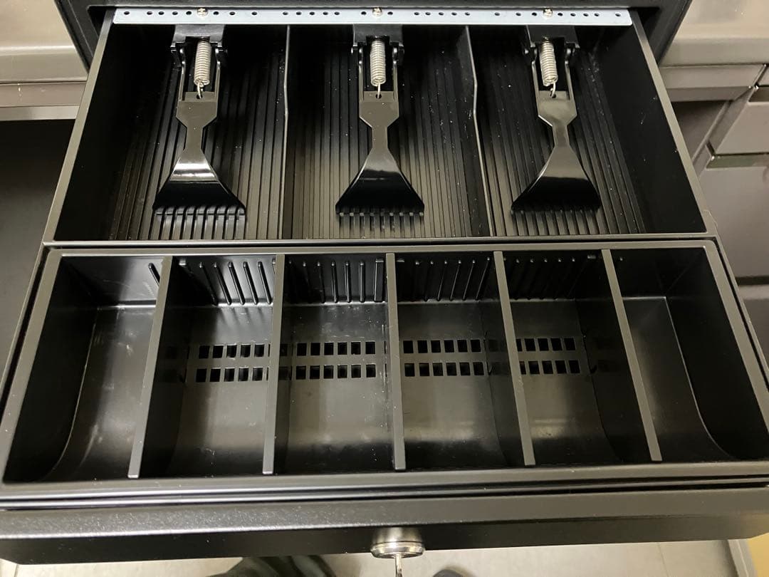 ⭐︎SIIエアペイスマレジ対応サーマルプリンター&キャッシュドロワー黒一式エプソン