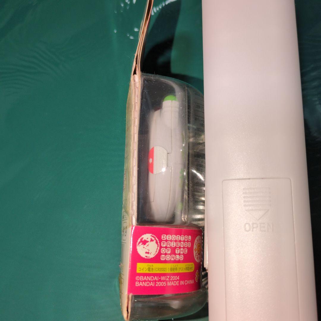 祝 ケータイかいツーたまごっちプラス　ほわいとくろーばー