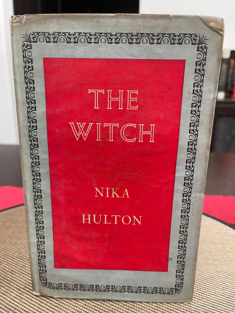 1960版 THE WITCH Nika Hulton