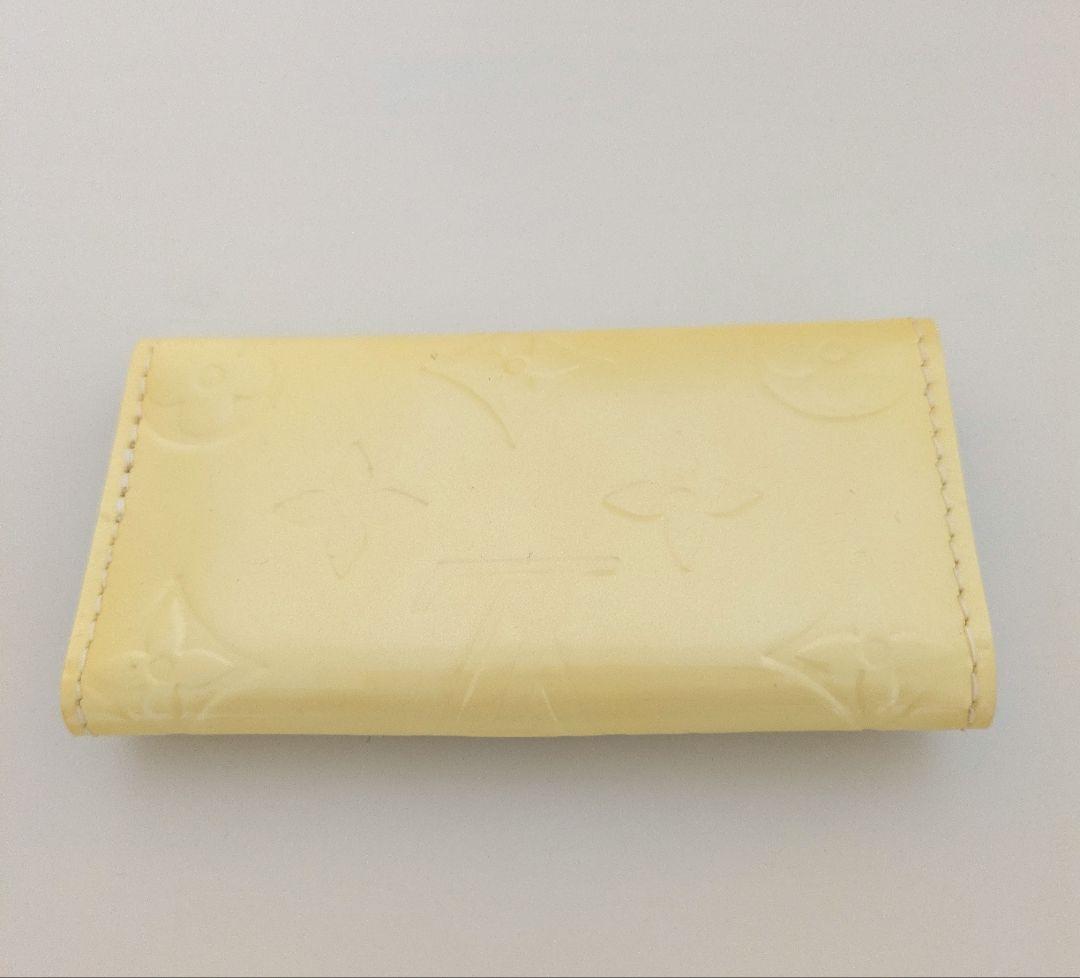 LOUIS VUITTON　ルイ・ヴィトン　ヴェルニ（Vernis）キーケース