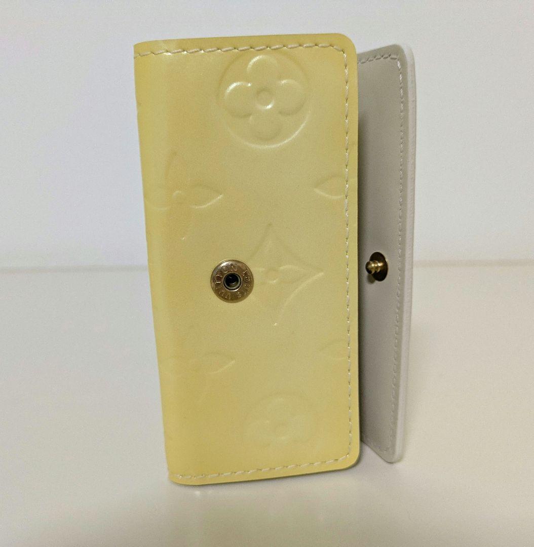 LOUIS VUITTON　ルイ・ヴィトン　ヴェルニ（Vernis）キーケース