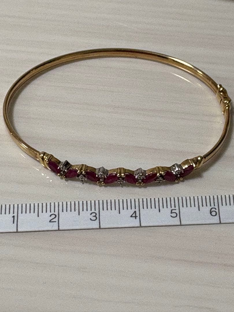 10金ルビーバングル