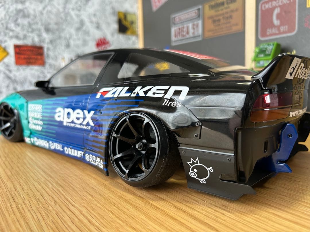 ADDICTION 180SX シルエイティ　ロケットバニー　ラジコンボディ
