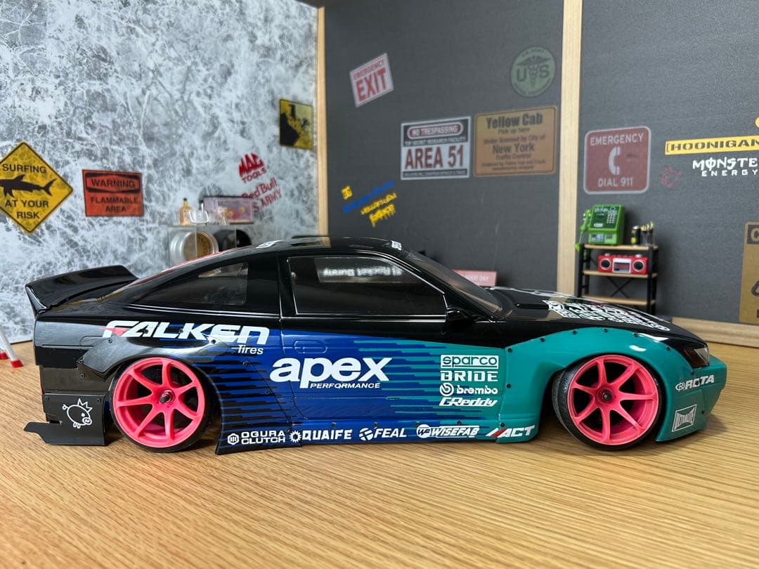 ADDICTION 180SX シルエイティ　ロケットバニー　ラジコンボディ