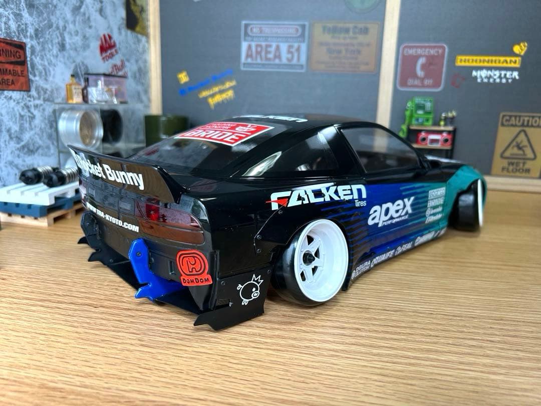 ADDICTION 180SX シルエイティ　ロケットバニー　ラジコンボディ