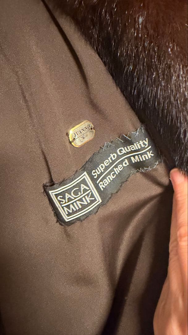 SAGA MINKサガミンクフード付きダークブラウンコート