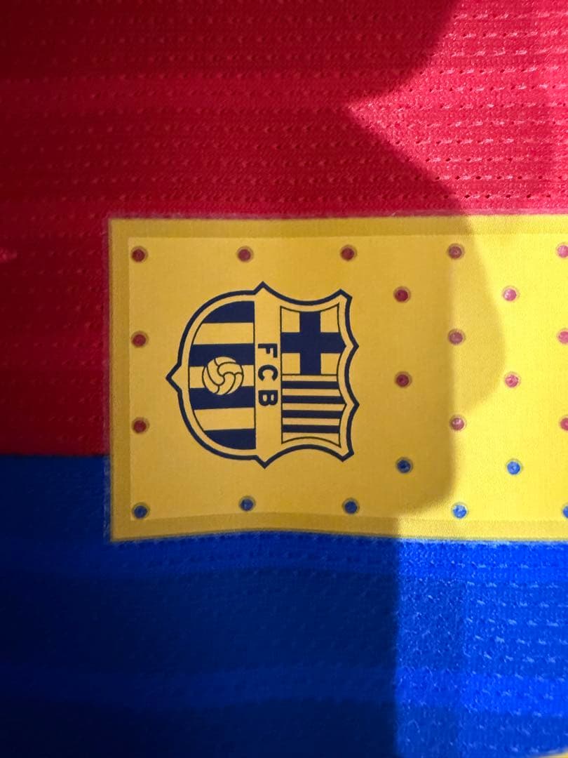 【81様】バルセロナ　16/17オーセンティック　ユニフォーム　メッシ