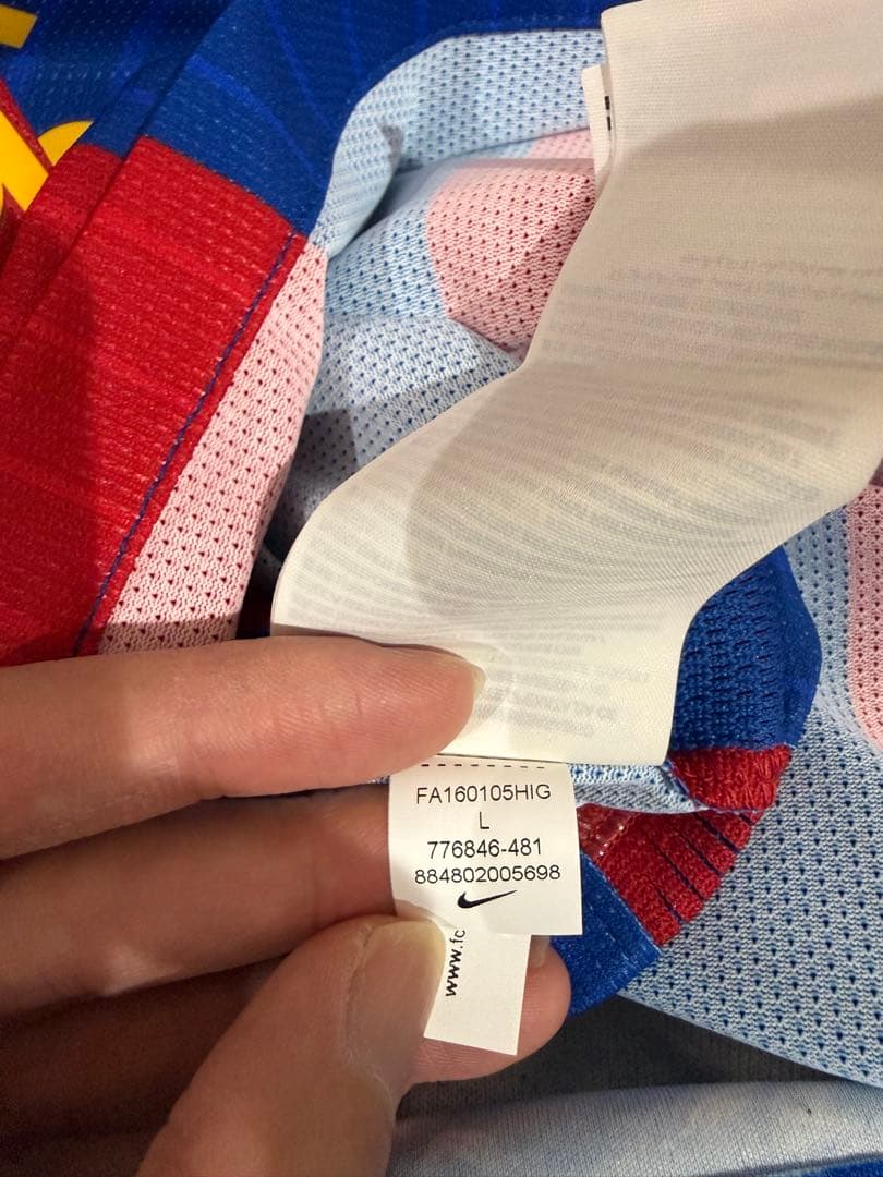 【81様】バルセロナ　16/17オーセンティック　ユニフォーム　メッシ