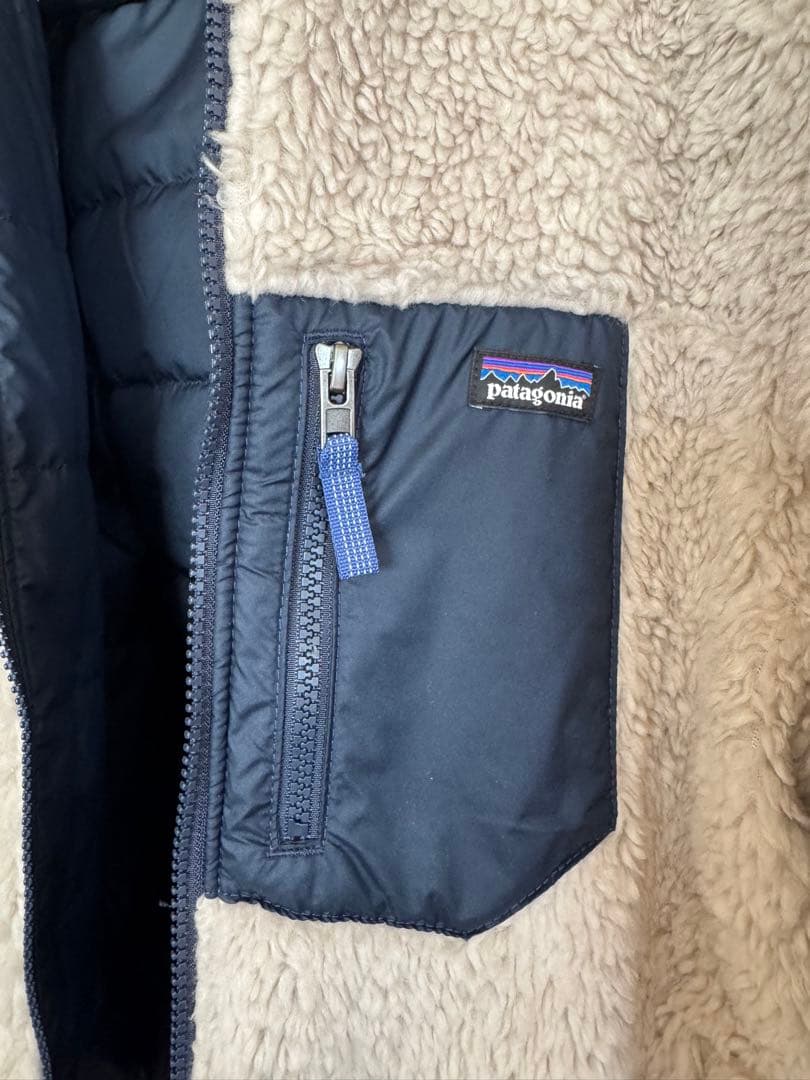 patagonia ネイビー フリースジャケットリバーシブル　フーディ XXL