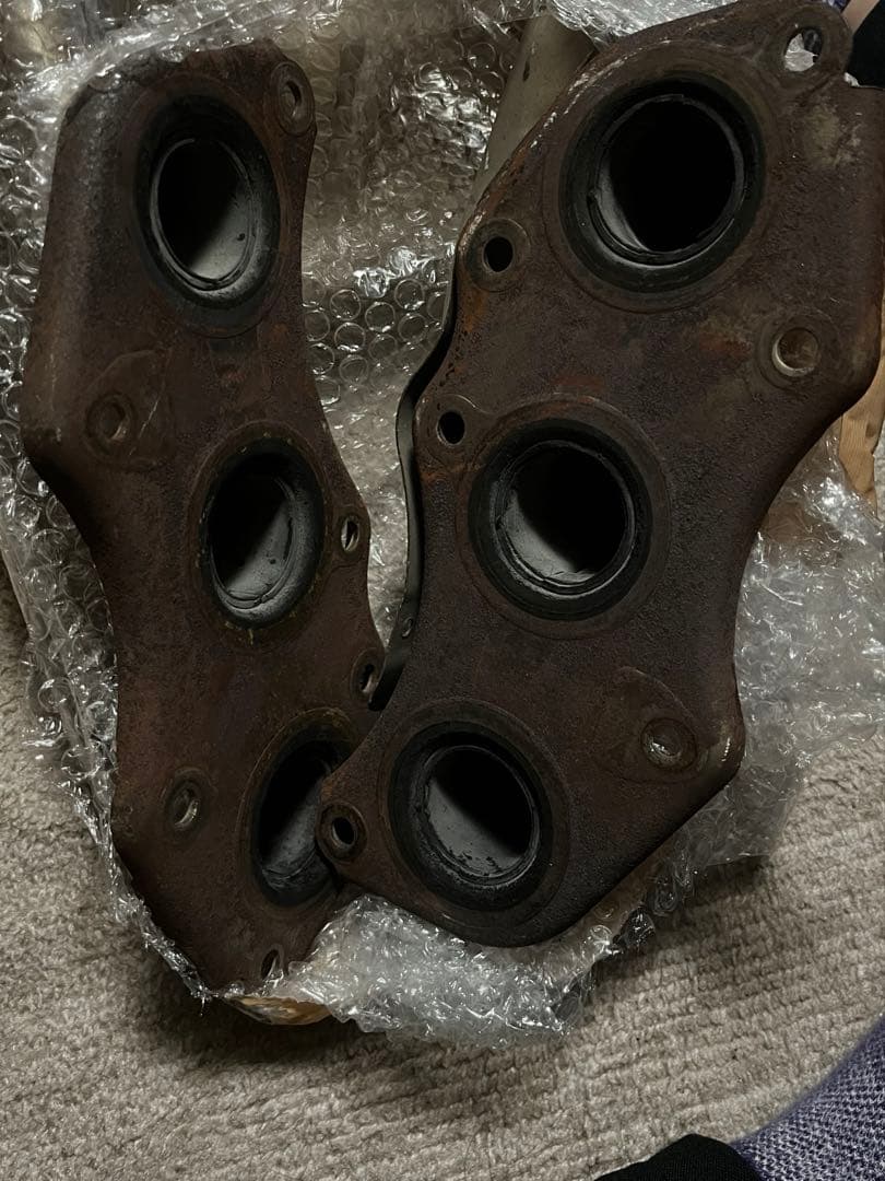 18クラウン　20クラウン　触媒　エキマニ