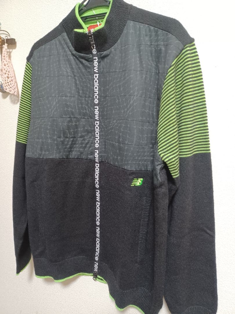 新品✰newbalanceボーダー×スパイダーウェブ蓄熱保温 防風ニットブルゾン