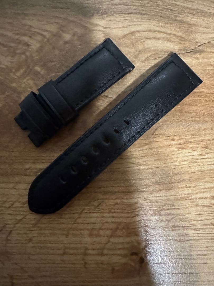パネライ 44mm用 純正 レザー ストラップ ラグ幅24mm ブラック