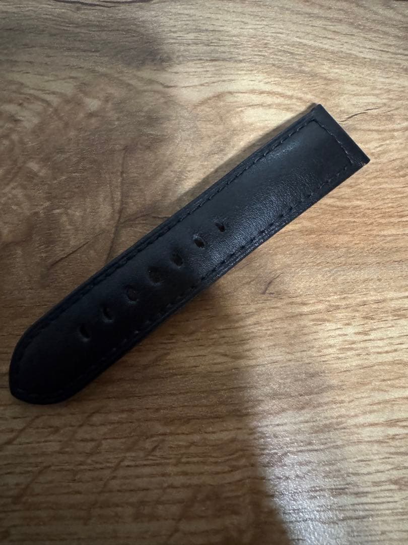 パネライ 44mm用 純正 レザー ストラップ ラグ幅24mm ブラック