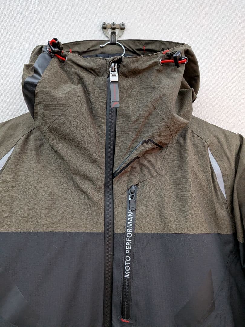 クシタニ　ウィンターアメニタジャケット　Ｌサイズ　オリーブ/ブラック