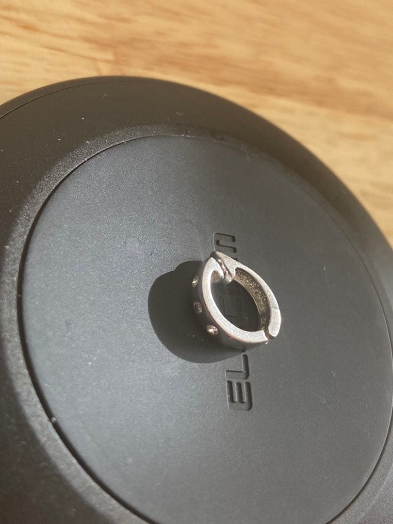 イヤーカフ　ダイヤモンド　ホワイトゴールド