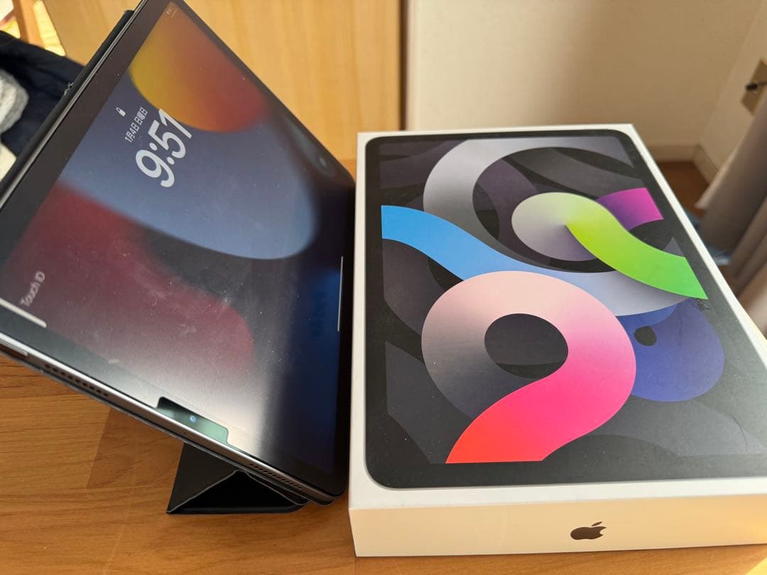 Apple iPad Air (第4世代) 64GB 保護フィルム、ケース付き