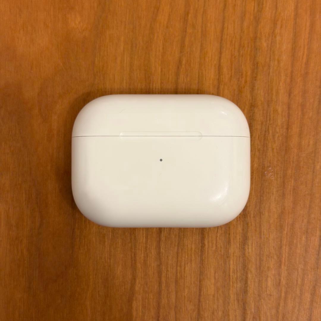 AirPods Pro（第2世代）MagSafe充電ケース（USB-C）付き