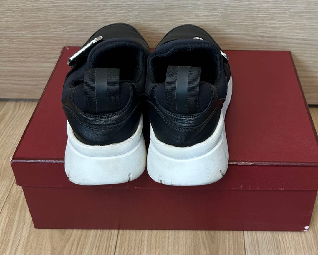 BALLY ビジュ-付きスニーカー　厚底