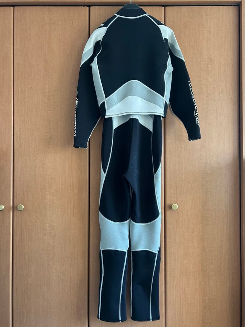 MOBBY'S ウエットスーツ