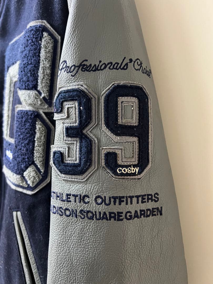 Crosby スタジャン ネイビー/グレー(袖は牛革)