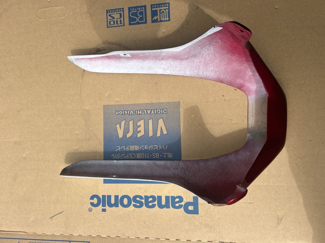 CB400SF他　凡用アンダーカウル　赤白カラー塗装済み