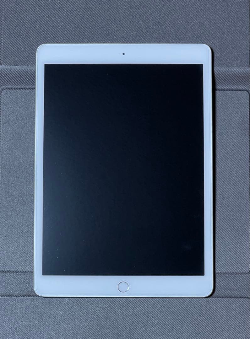 iPad 8世代 (32GB) + Apple Pencil + キーボード