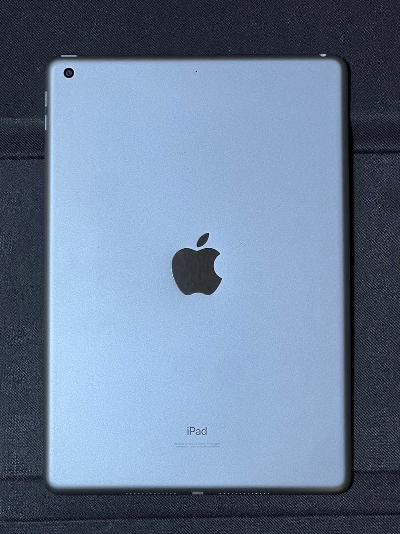 iPad 8世代 (32GB) + Apple Pencil + キーボード