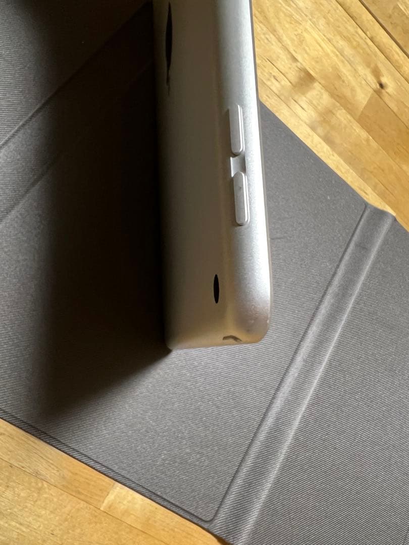 iPad 8世代 (32GB) + Apple Pencil + キーボード