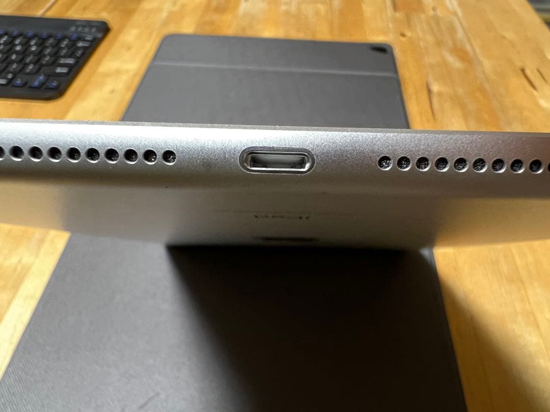 iPad 8世代 (32GB) + Apple Pencil + キーボード