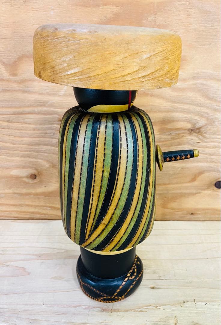 創作こけし 内閣総理大臣賞受賞作家作品 小林伊之介作 國定忠治 高さ約38cm