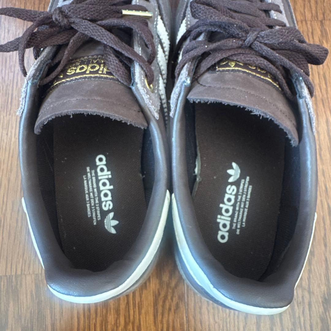 はな　adidas HANDBALL SPEZIAL ブラウン　23