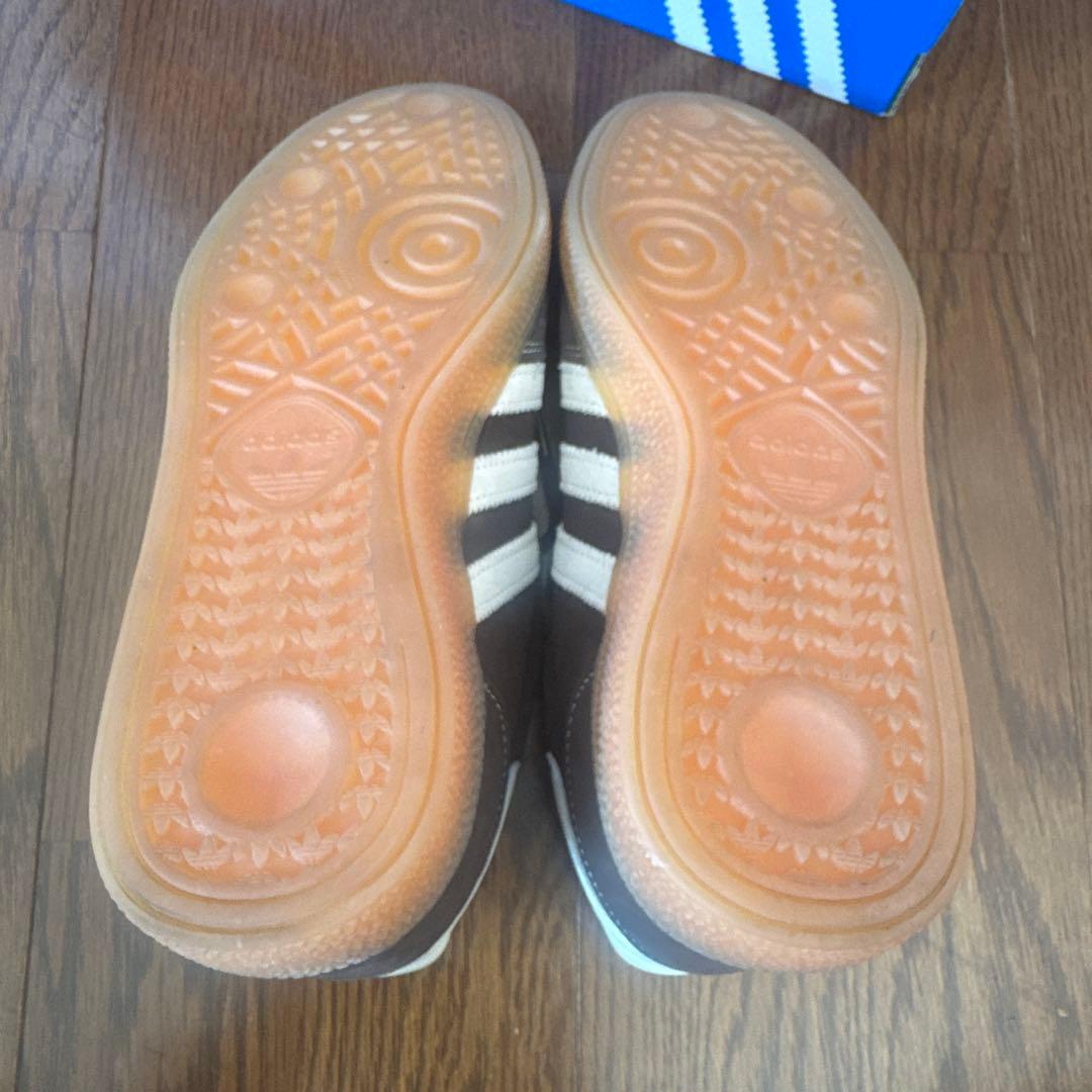 はな　adidas HANDBALL SPEZIAL ブラウン　23