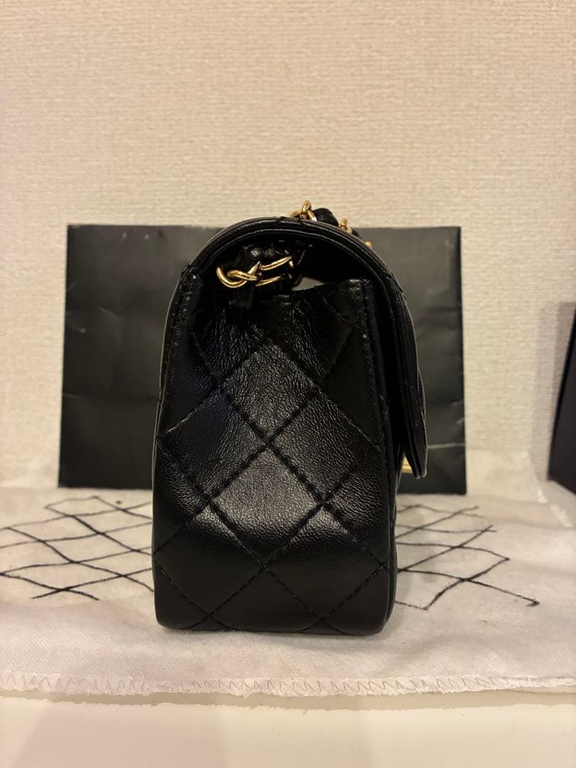 CHANEL ミニフラップバッグ　ミニマトラッセ