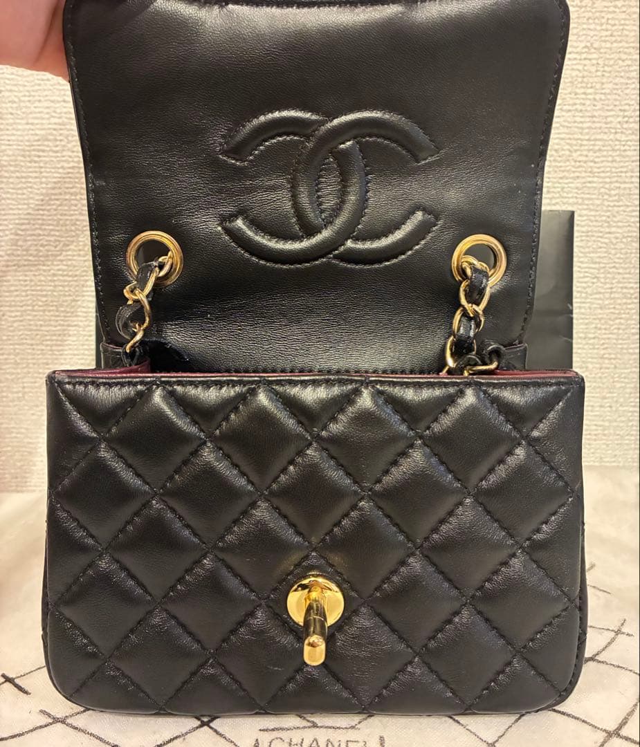 CHANEL ミニフラップバッグ　ミニマトラッセ